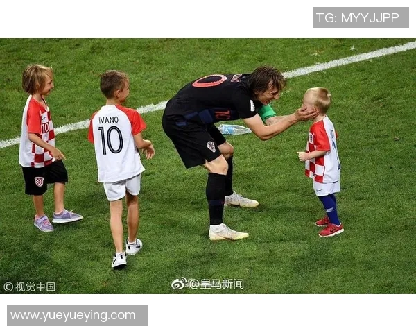 昔日恩怨再现！莫德里奇与老队友狭路相逢